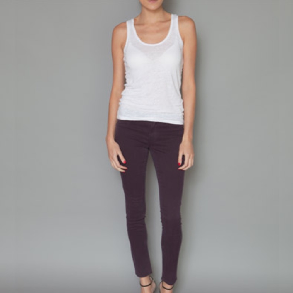 Tank Scoop Neck